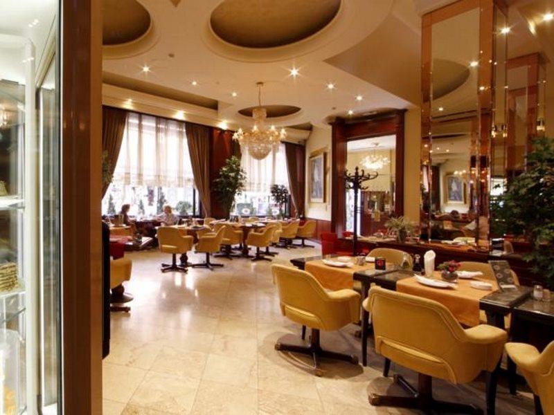 Hotel Majestic เบลเกรด ภายนอก รูปภาพ