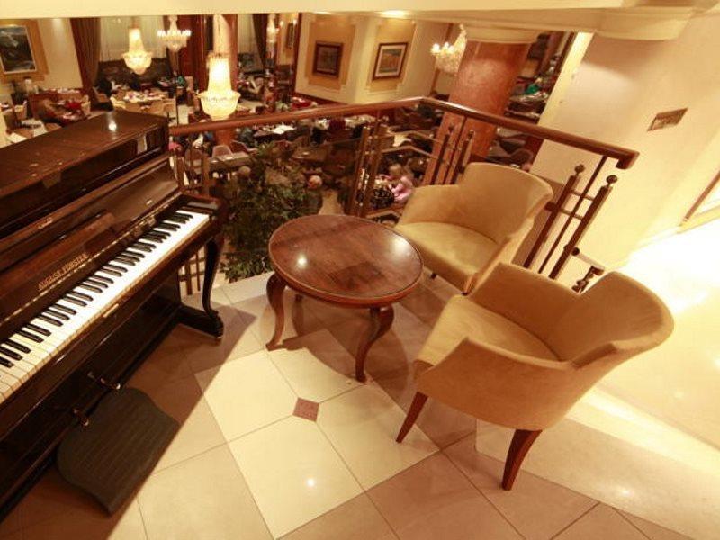 Hotel Majestic เบลเกรด ภายนอก รูปภาพ