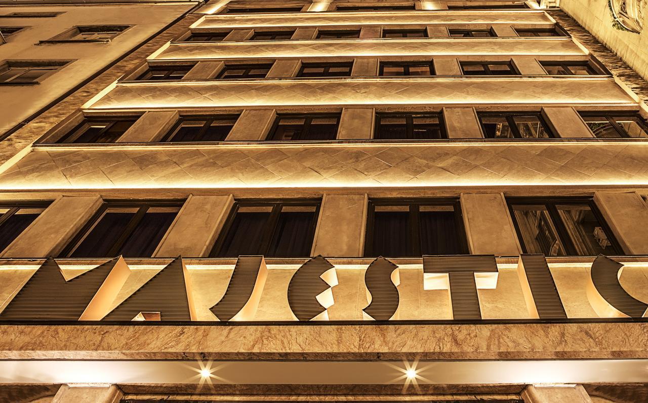 Hotel Majestic เบลเกรด ภายนอก รูปภาพ